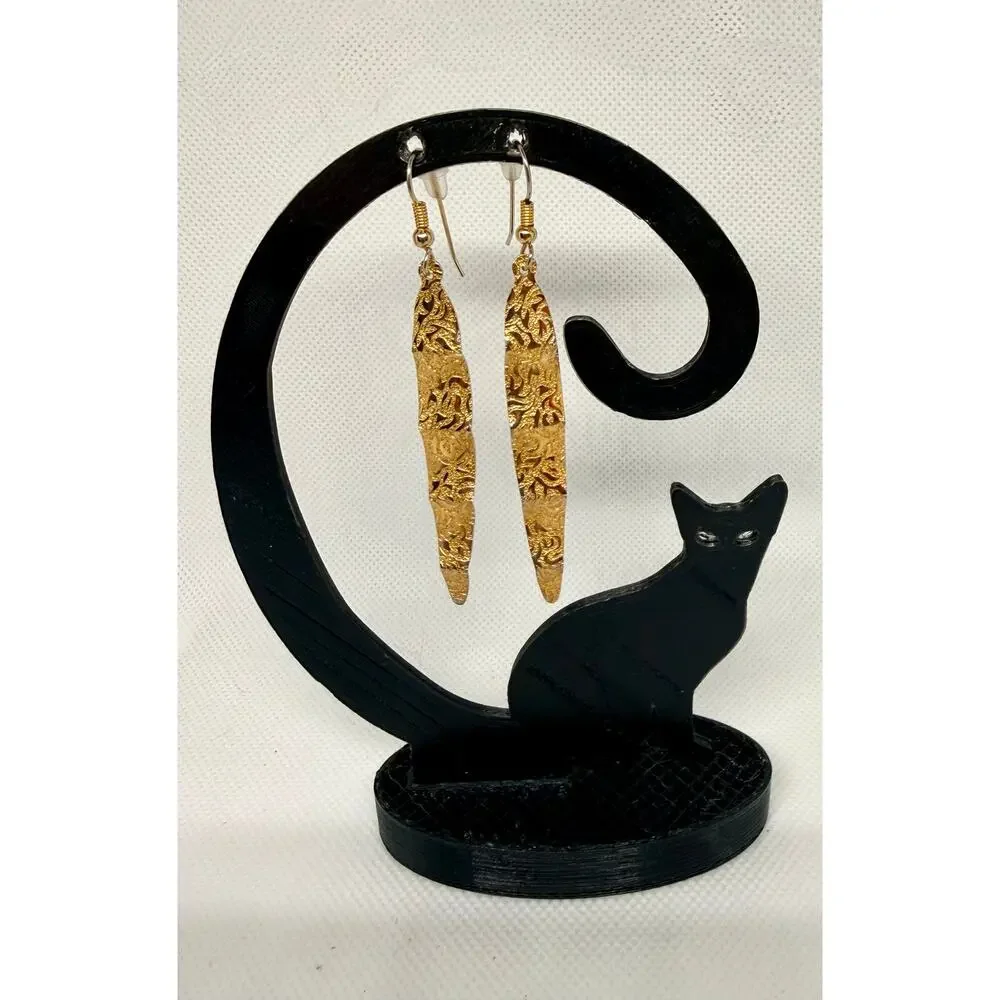 🧚🏻‍♀️ Gold Textured Dangle Earrings 3” Drop Boho Statement Lightweight